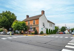 28 N Market St