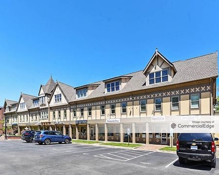 Preview of commercial space at 900 Hendersonville Road