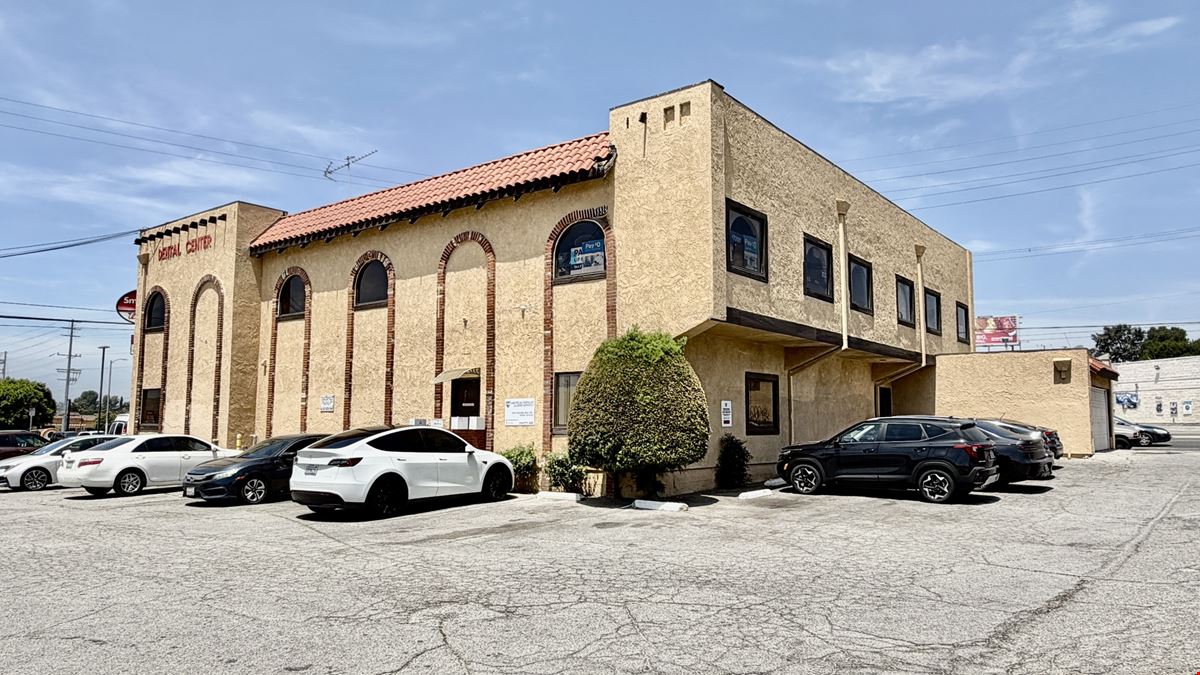 12610 Glenoaks Blvd.