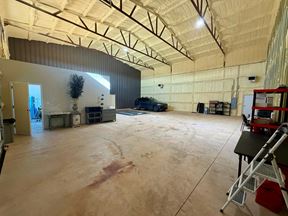 Black Sand Multi-Tenant Industrial Building