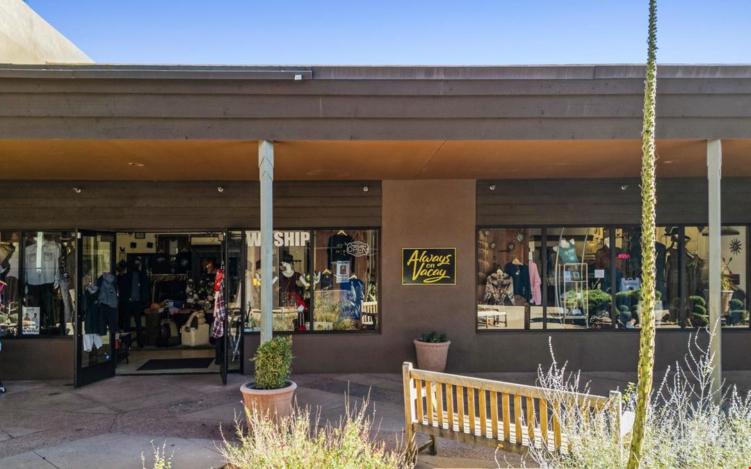 The Shops at Pinon Pointe 