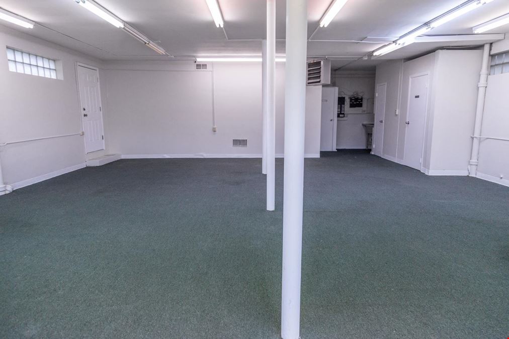 2402 Nottingham way Hamilton  NJ 08619