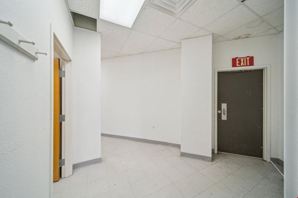Office Suite For Lease | Great Location | Beautiful Store Front