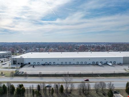 Preview of commercial space at 5100 Jeff Commerce Drive
