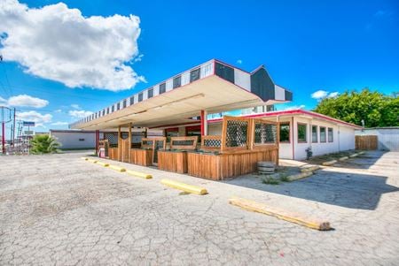 Preview of Retail space for Sale at 1205 N Chadbourne St
