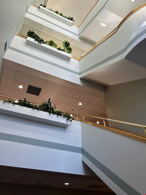 955 Main Street - Suite 305