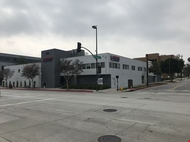 837 S Fair Oaks Ave