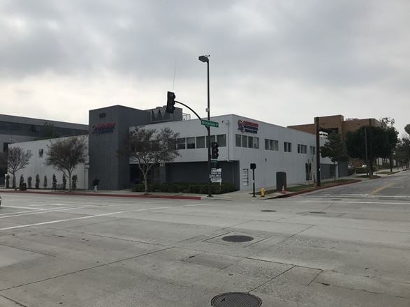 Preview of Office space for Rent at 837 S Fair Oaks Ave