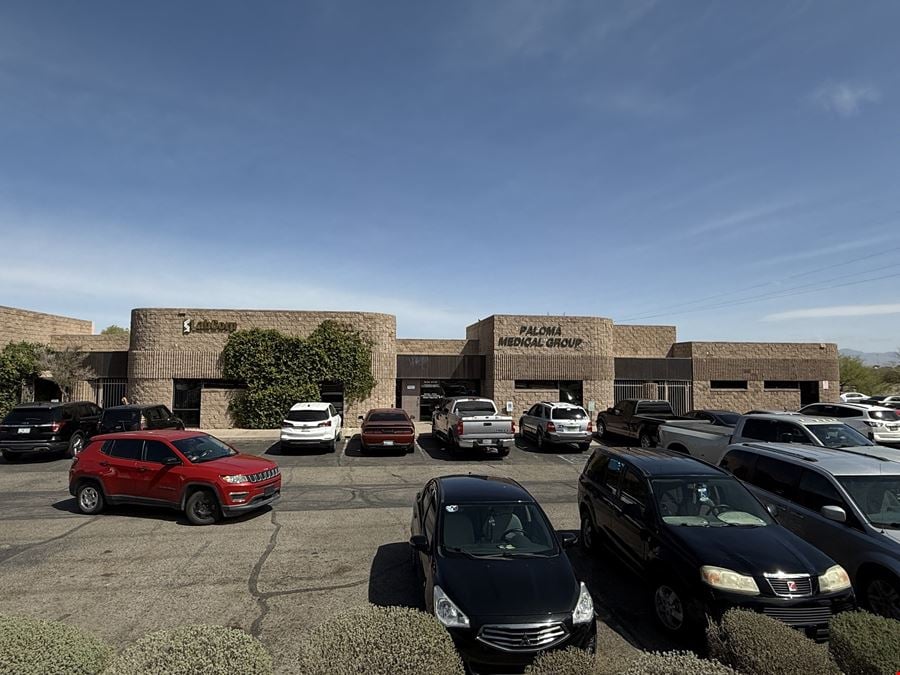 1400 W Valencia Rd