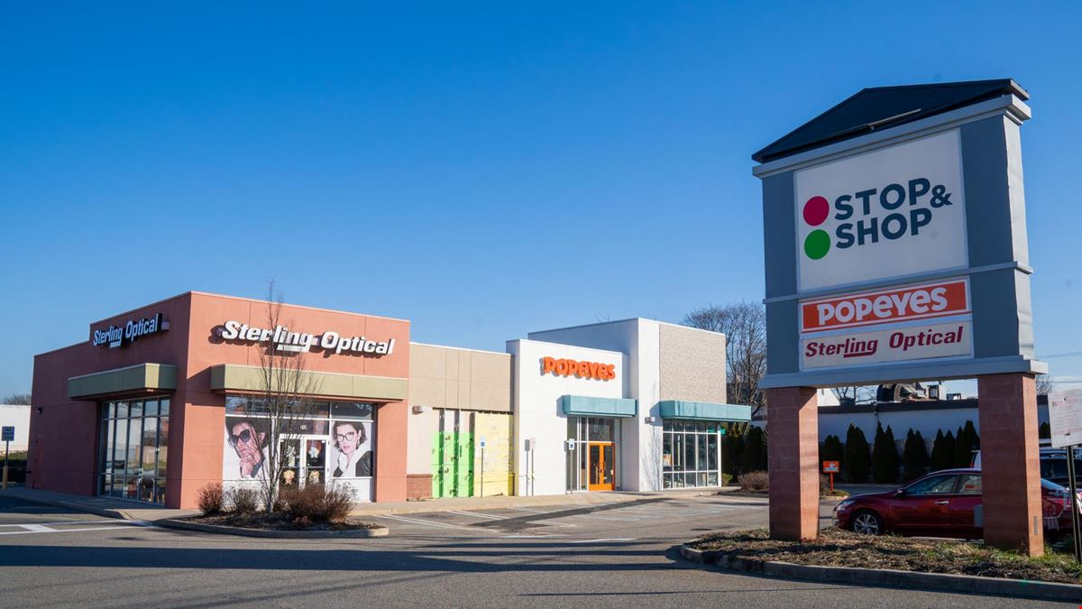 Stop & Shop Plaza