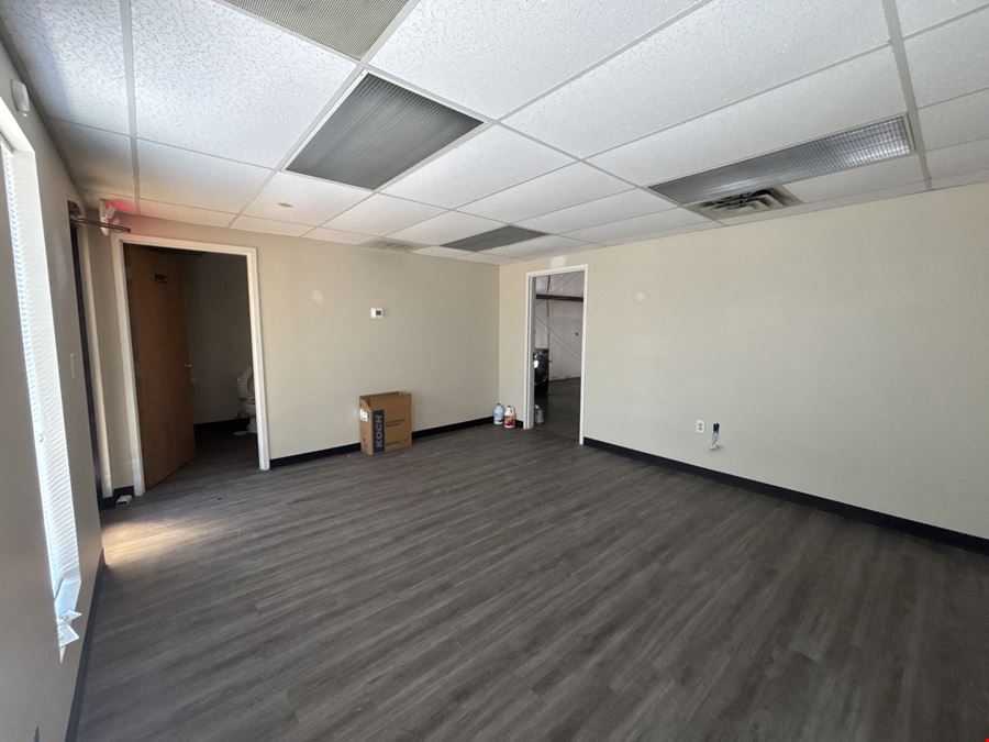 320 Forum Parkway