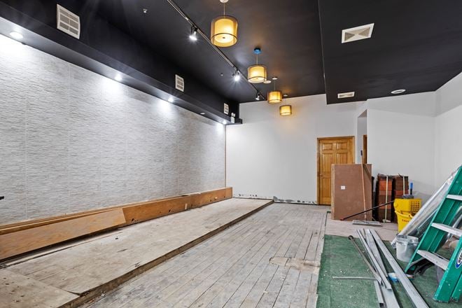 Preview of Retail space for Rent at 542 Laguardia Pl #Comm