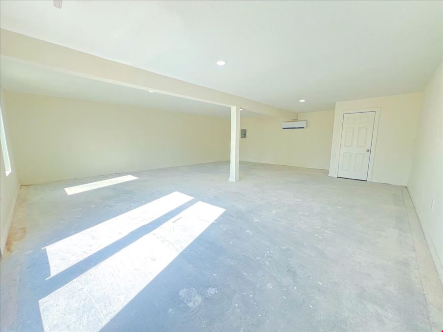 7704 Irvington