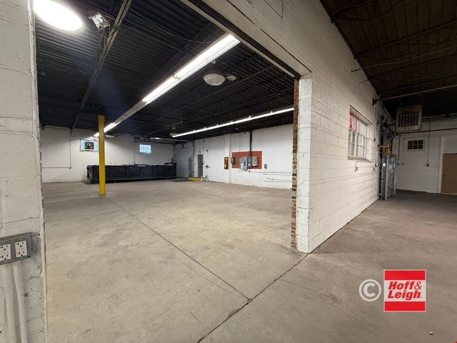 1702 Saint Clair Avenue Northeast