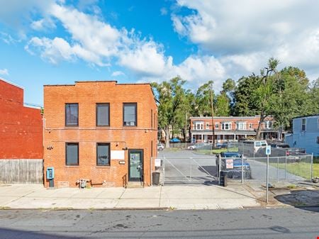 Preview of Retail space for Rent at 1706 Walnut Street