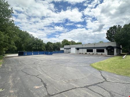 Preview of commercial space at 400 S Coltrane Rd