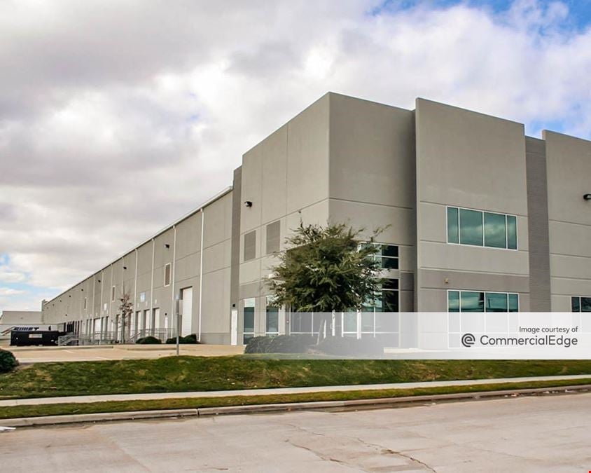 Prologis Rampart IC 100