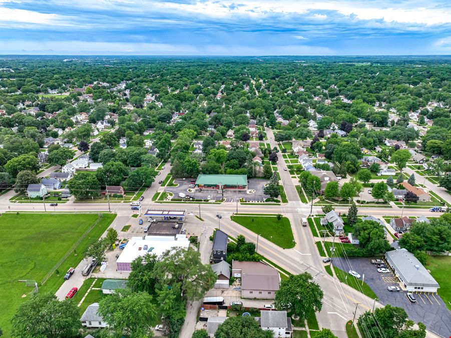 1402 Liberty Ave.