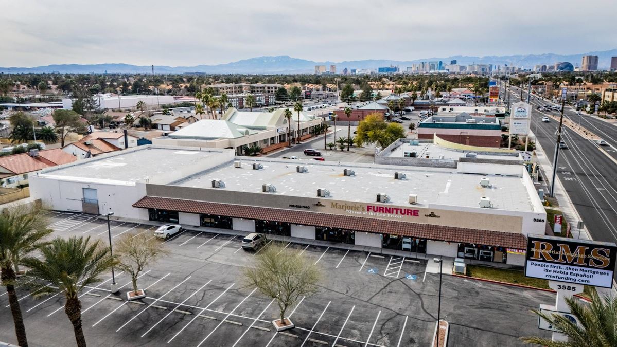 Flamingo Pearl Retail Spaces- 3565 E Flamingo Rd