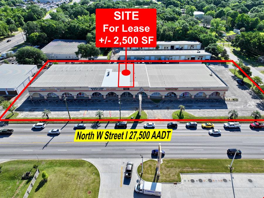 High-Visibility Strip Center for Lease in Central Pensacola