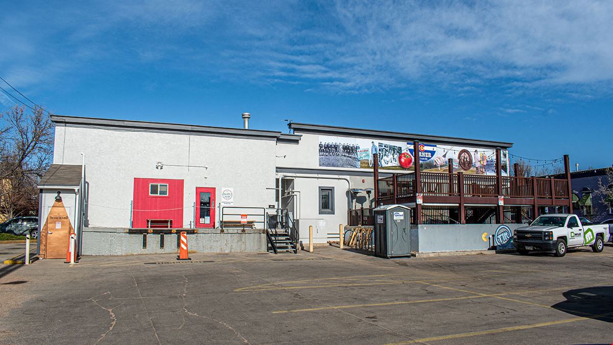 640 Main St