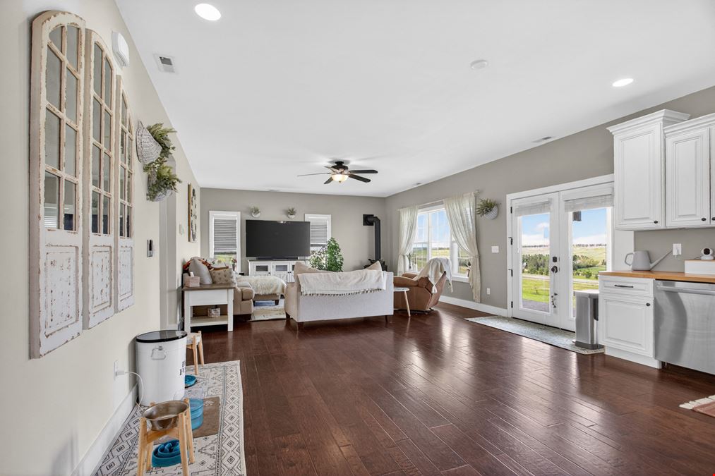 2701 Sage Ct
