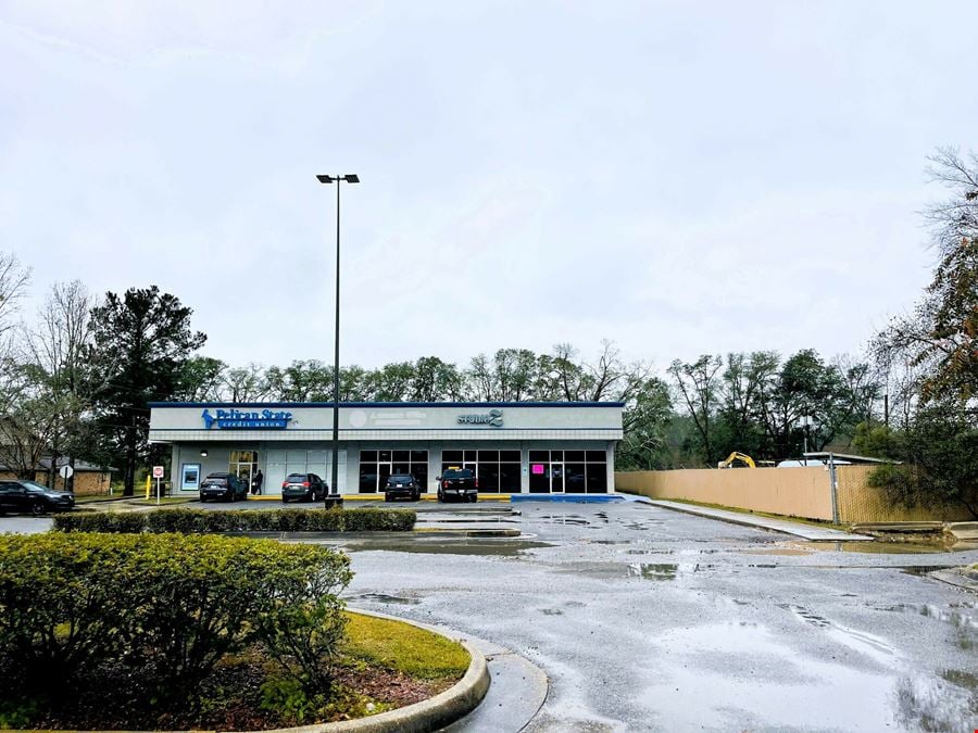 Main Street Plaza Shopping Center
