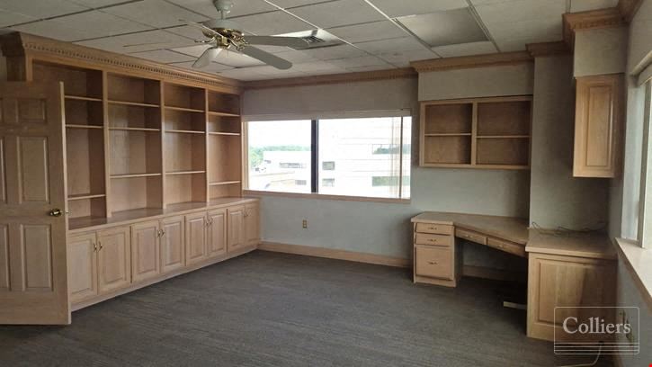 CHI St. Vincent Medical Building Office Condo for Sale - 1 Mercy Lane, Unit 4-C