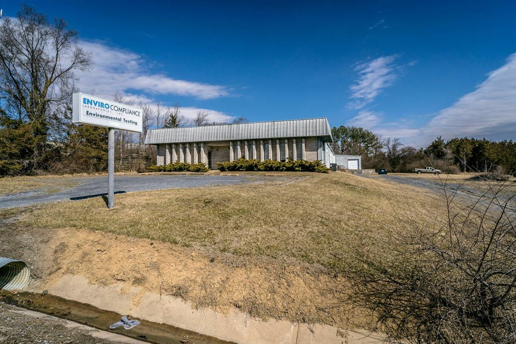 LARGE WAREHOUSE AVAILABLE IN GREAT LOCATION FOR SALE OR LEASE