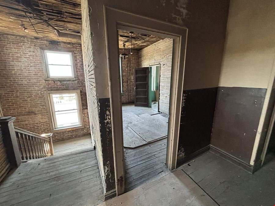 181 W Main St, Morristown