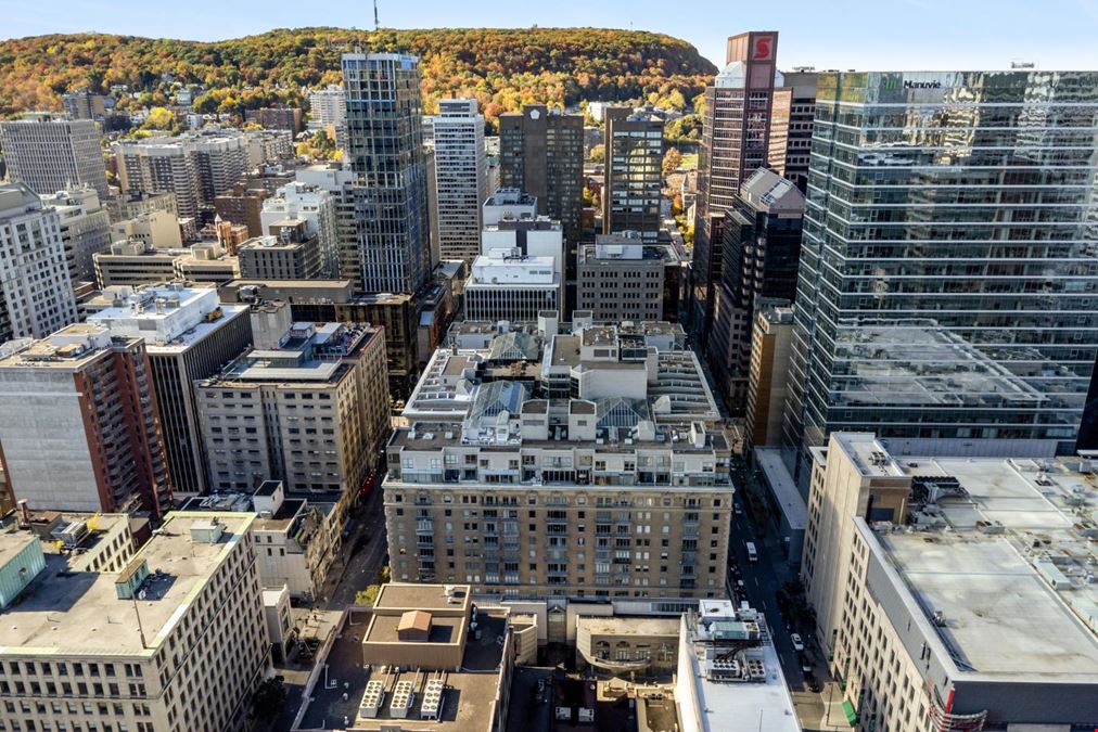 Les Cours Mont-Royal