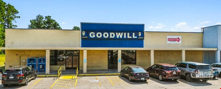 Value Add Shopping Center - Texas | 7.35 Cap Rate