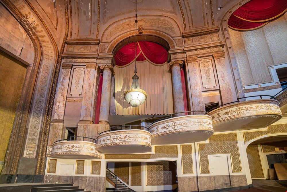 The Loew's State Theater