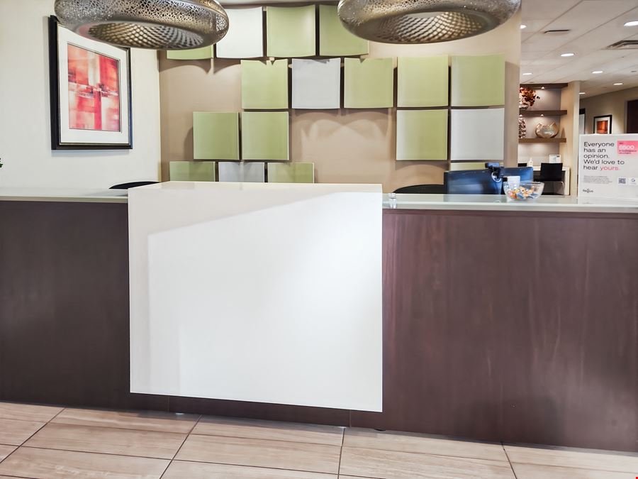 Regus - Greenwood Village - Tuscany Plaza