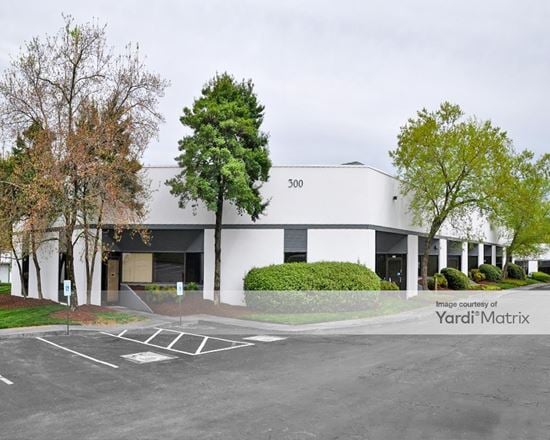 Preview of Office space for Rent at 475 Metroplex Drive