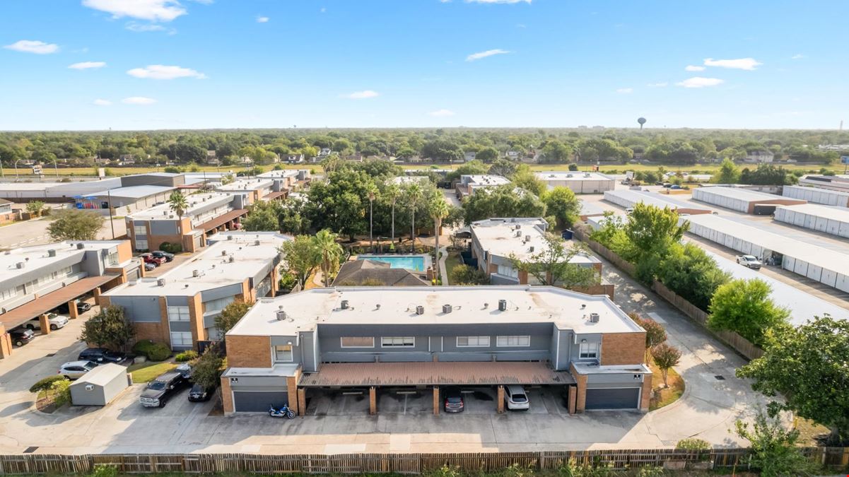 The Townhomes on Three