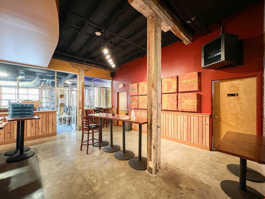 Two-Story Leased Retail in the Bywater