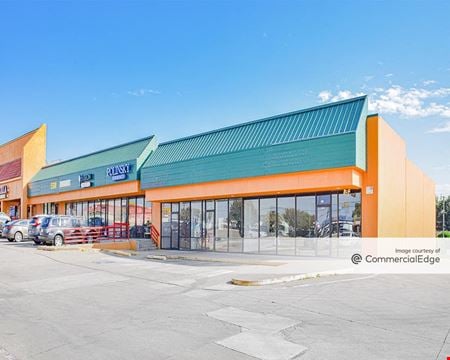 Preview of Retail space for Rent at 8621 Camp Bowie West Blvd