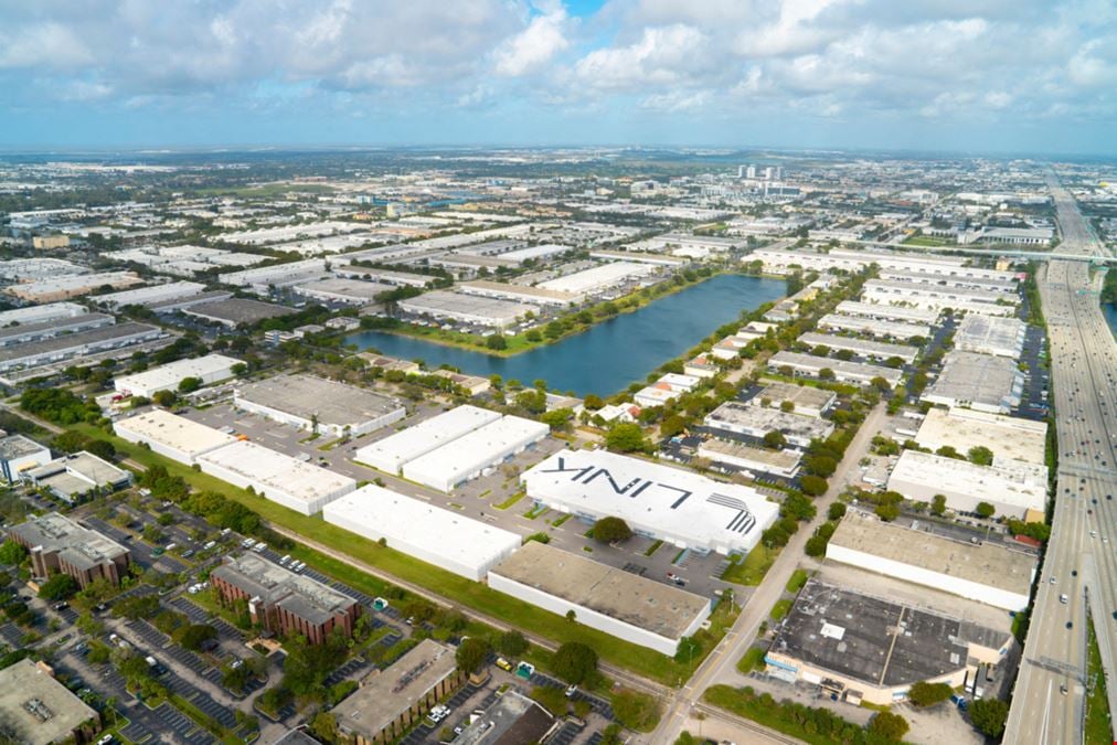 Miami International Commerce Center