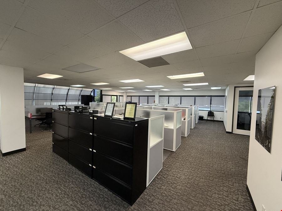 6065 Bristol Pky - Park Place Bldg 11