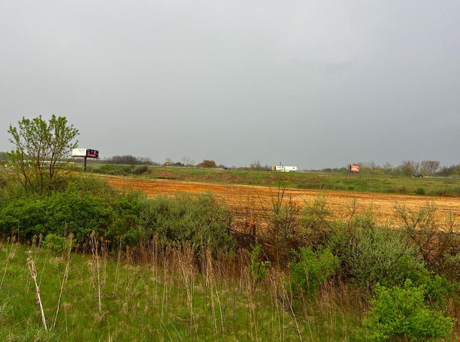 Francis R / Grand River Vacant Land 