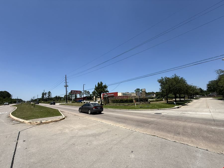 24624 Aldine Westfield Rd, Spring, TX 77373- 0.8753 acres (38,126 sf)