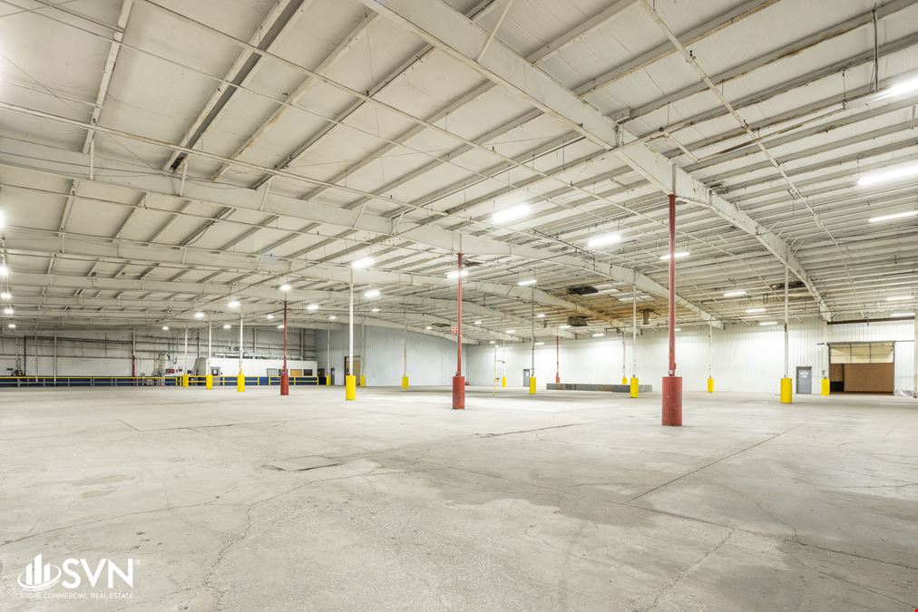 46,583 SF Industrial Facility w/ ±4 AC Concrete Yard