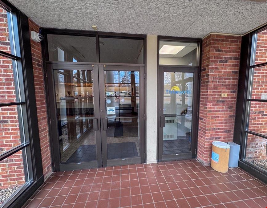 1706 Greenview Place SW - 2nd Floor Office Space For Lease