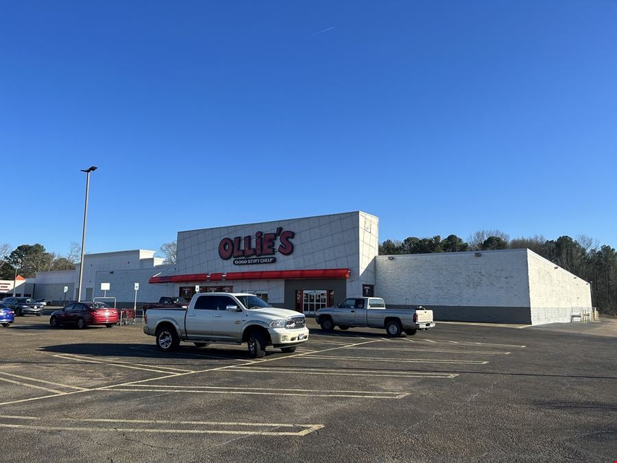 1175 E County Line Rd