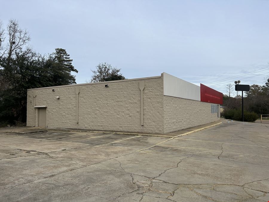 2020 Raymond Rd