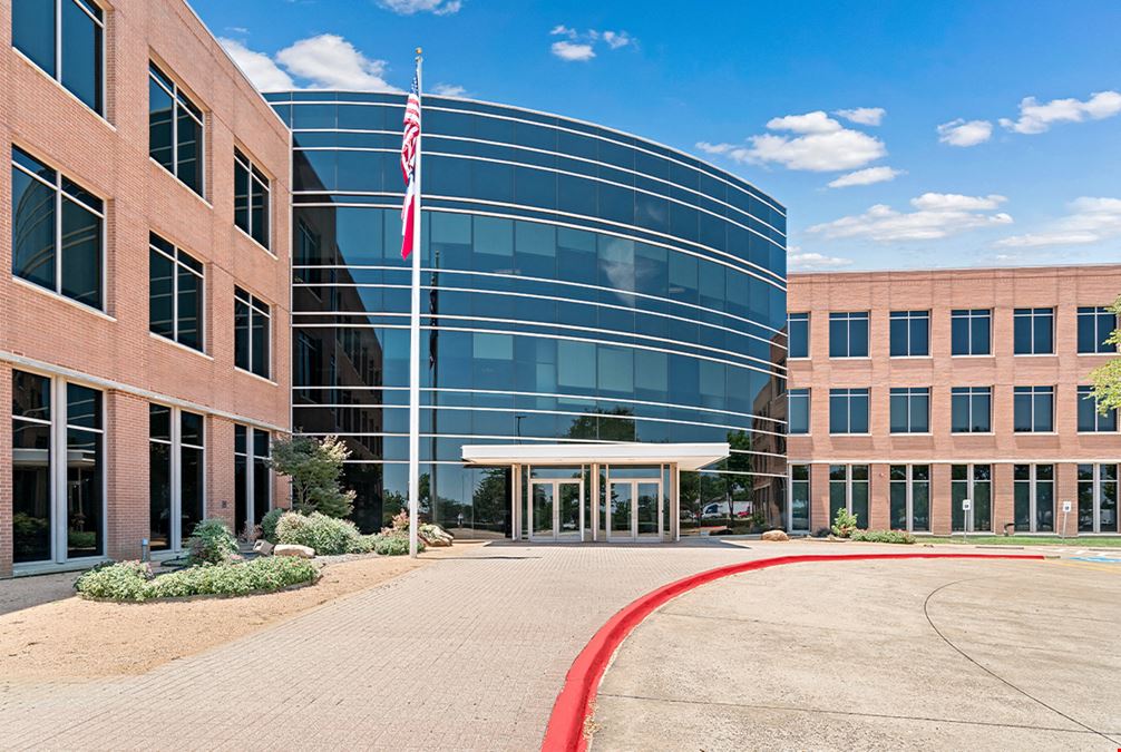 4300 Centreway Place (R031)