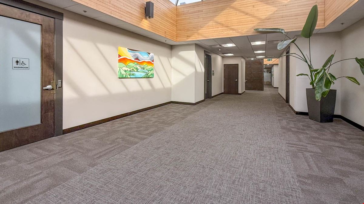 Sublease office space in Richter Place - Downtown 