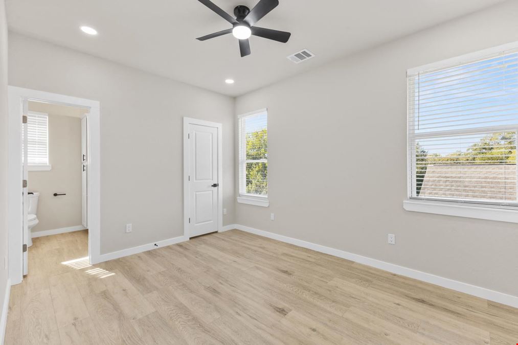 6 Unit Duplex Package in Brenham