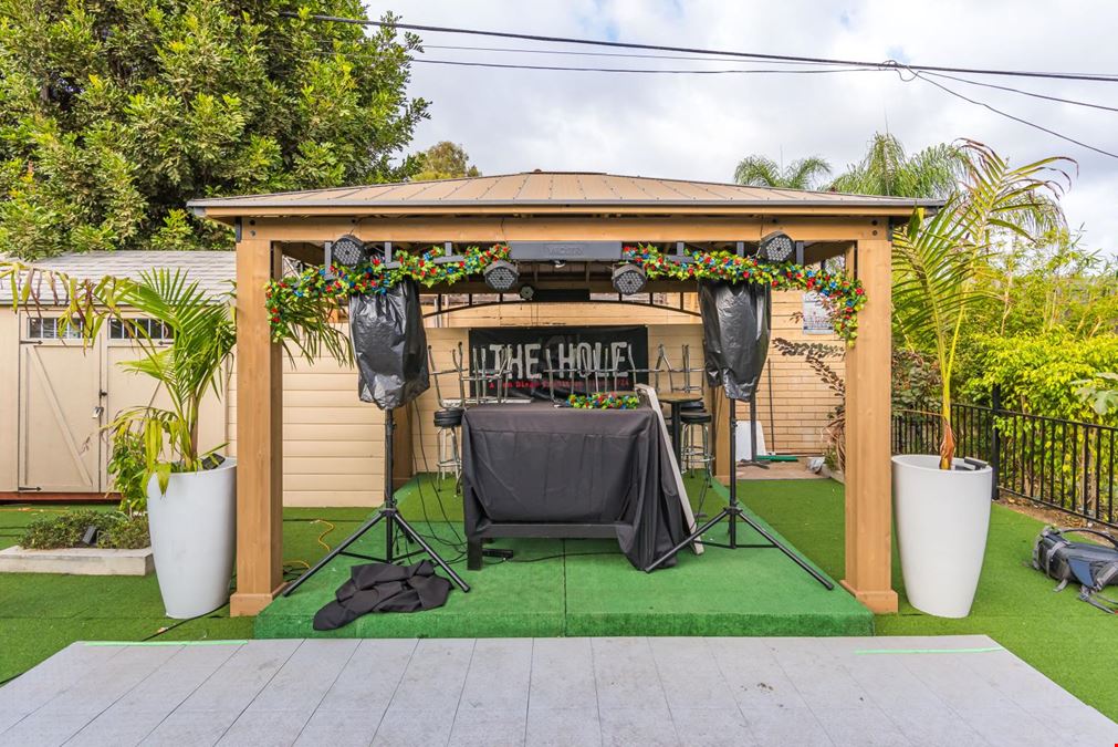 Bar and Property for Sale - Point Loma  2820-2830 Lytton Street San Diego, CA 92110